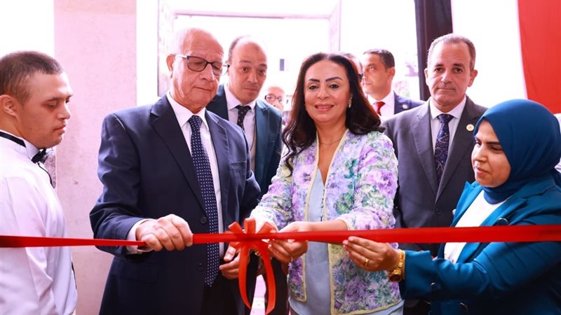 جانب من الافتتاح