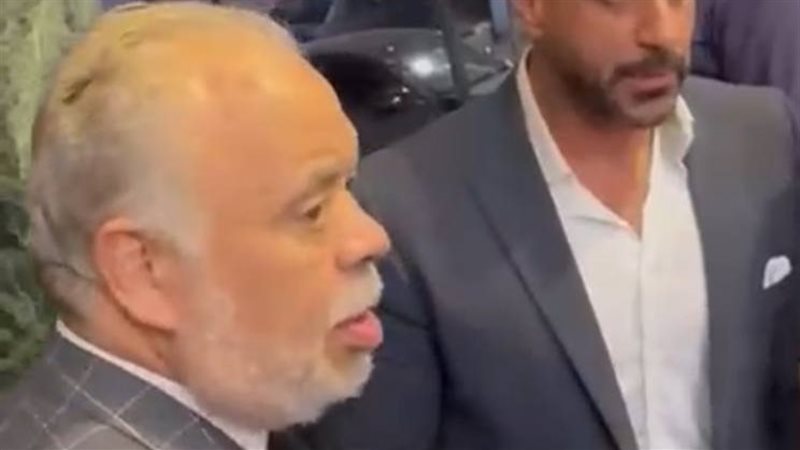 الفنان أشرف زكي