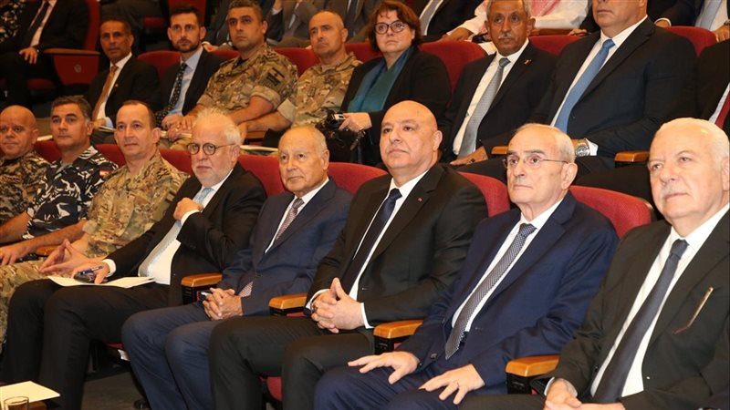 أبو الغيط يشارك في