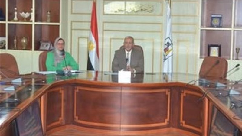 اللواء حازم عزت السكرتير