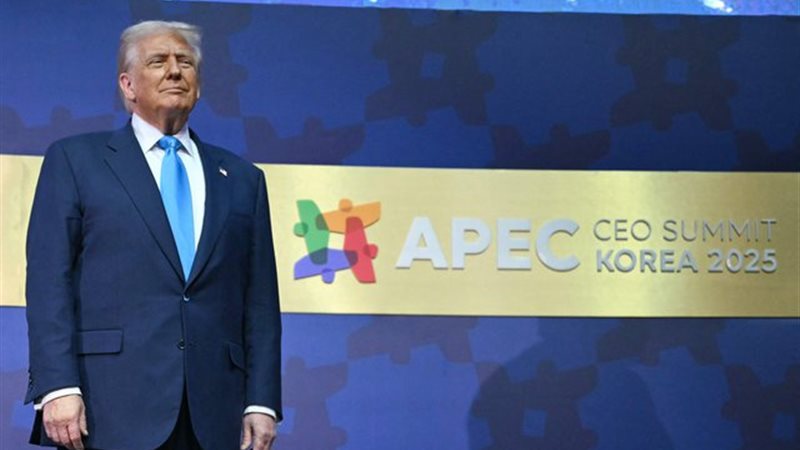 الرئيس الأمريكي،