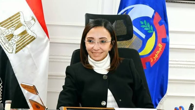 محافظ البحيرة تعتمد