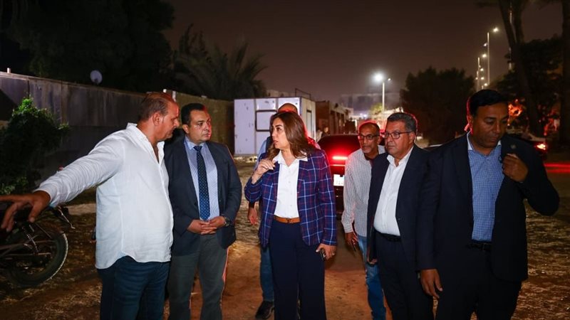 جانب من زيارة الوزيرة