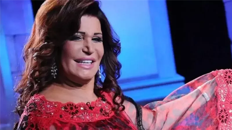 الفنانة نجوى فؤاد