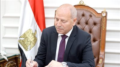 الدكتور 