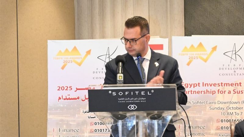  الدكتور أحمد خطاب