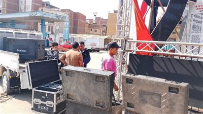 البدء في تزيين ميدان النصب التذكاري بالمنوفية للاحتفال بافتتاح المتحف المصري 