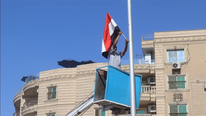 أعلام ولافتات ترحيبية