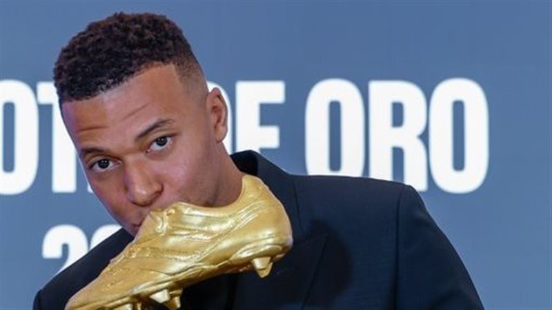 كيليان مبابي نجم