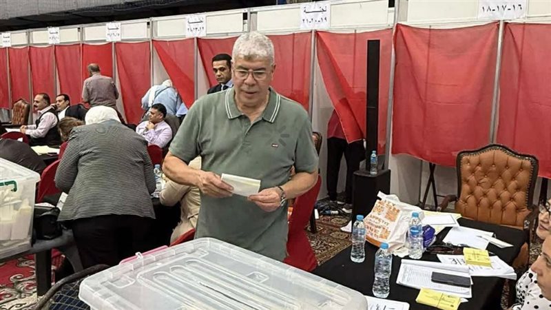 أحمد شوبير يدلي بصوته