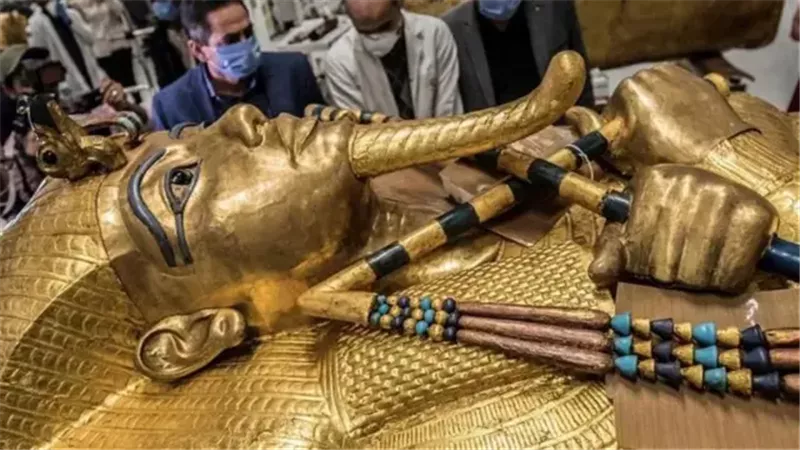 المتحف المصري الكبير