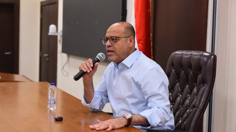 وزير العمل