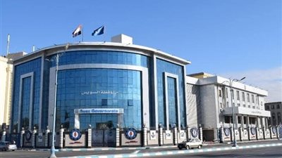 لتقديم خدمات طبية متكاملة.. اجتماع وجولات لمديري فرع الرعاية الصحية بالسويس 