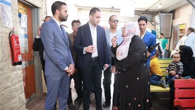 نائب وزير الصحة يتفقد مستشفيات مطروح ويوجه بتسريع تشغيل «الصدر» و«الحميات»