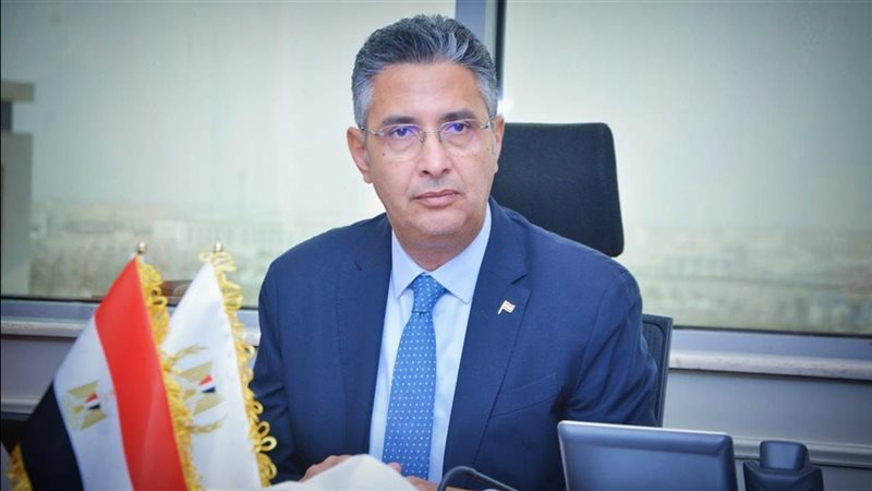 شريف فاروق