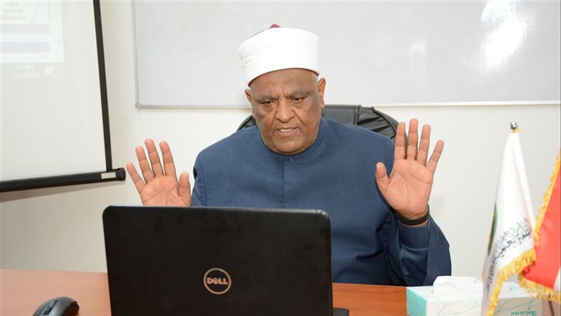 عباس شومان 