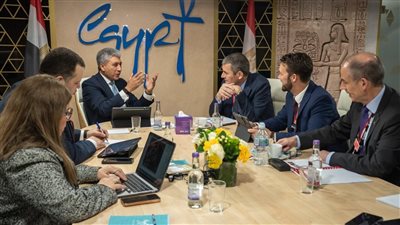 وزير السياحة يعقد سلسلة لقاءات مع مسئولي عدد من شركات الطيران العالمية