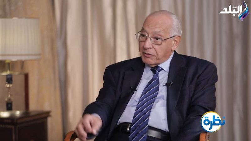 علي الدين هلال 