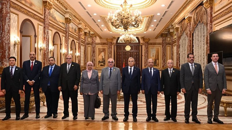جانب من اللقاء