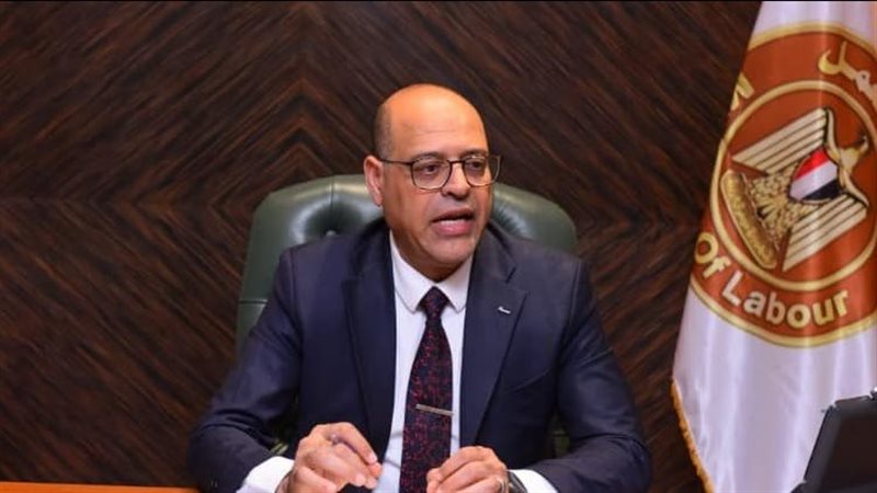 وزير العمل