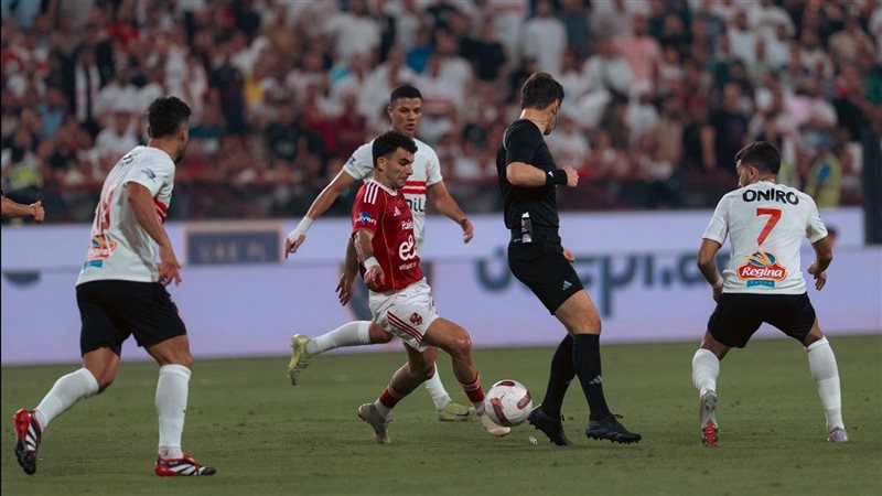 الأهلي والزمالك قمة