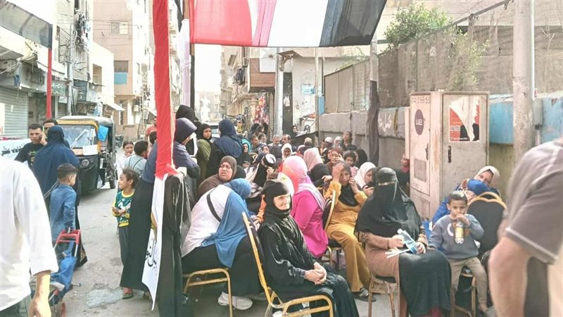 إقبال نسائي كبير