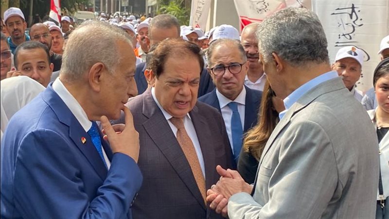 النائب محمد أبو العينين