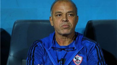 محمد صلاح عن شكوى لاعبي الزمالك السابقين ضد النادي  