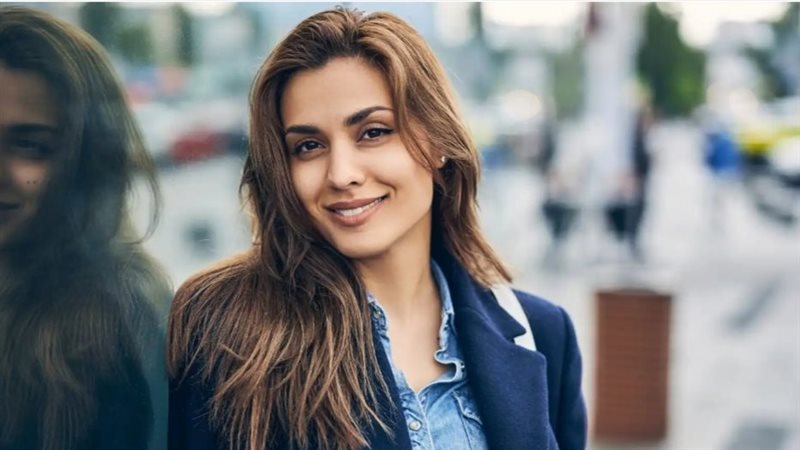 أسرار الكاريزما الأنثوية