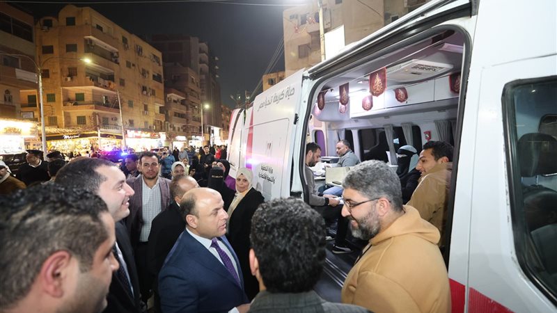 أثناء تقفد المحافظ