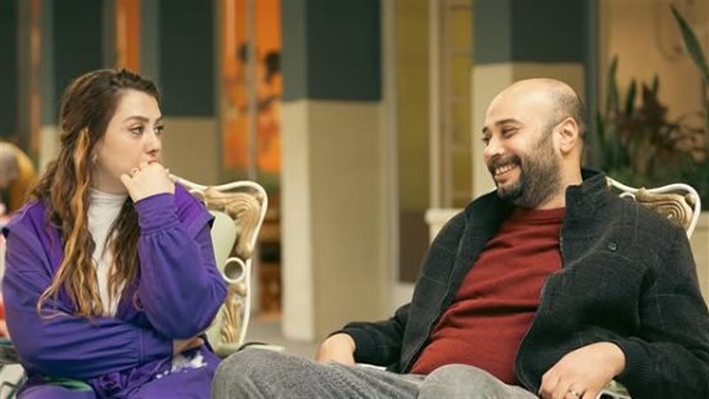 حاتم صلاح وكندا علوش