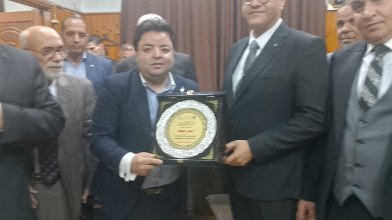 محافظ القليوبية