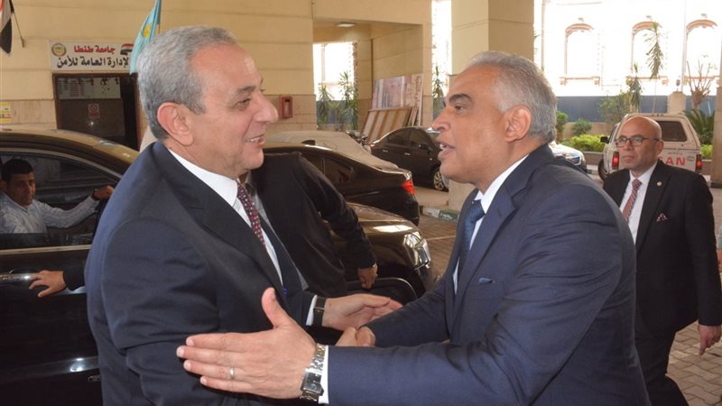 محافظ الغربية مع
