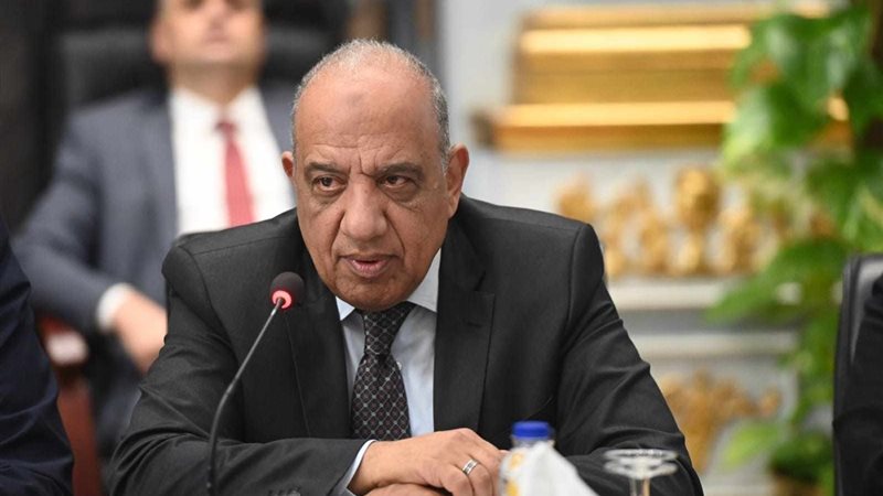 وزير الكهرباء الدكتور