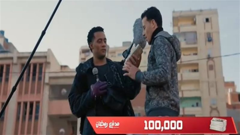 لقطة من تسليم جائزة