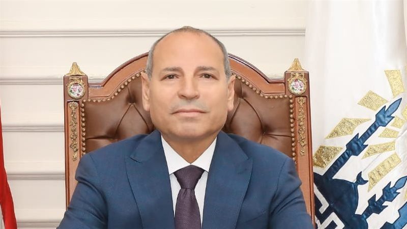 محافظ القاهرة الدكتور