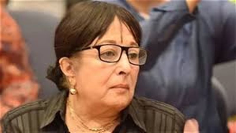 الفنانة سميرة عبد
