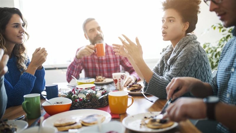 العيد فرحة مش أسئلة