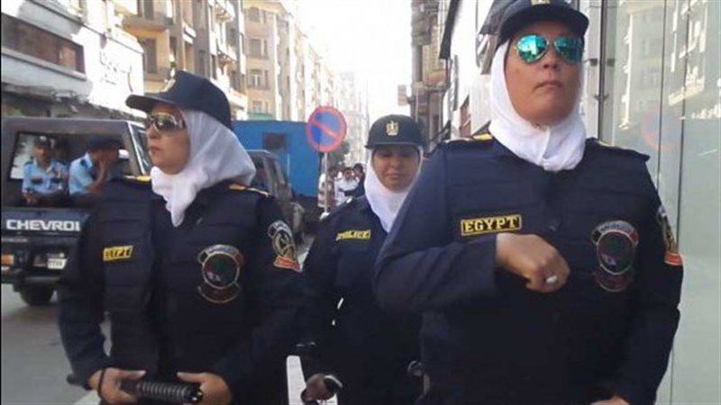 الشرطة النسائية