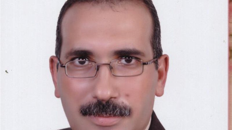 خبير الإقتصاد دكتور