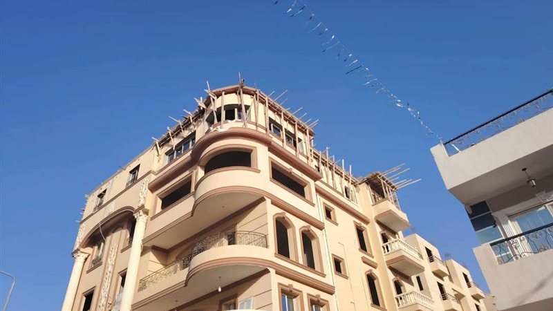 العقار المخالف