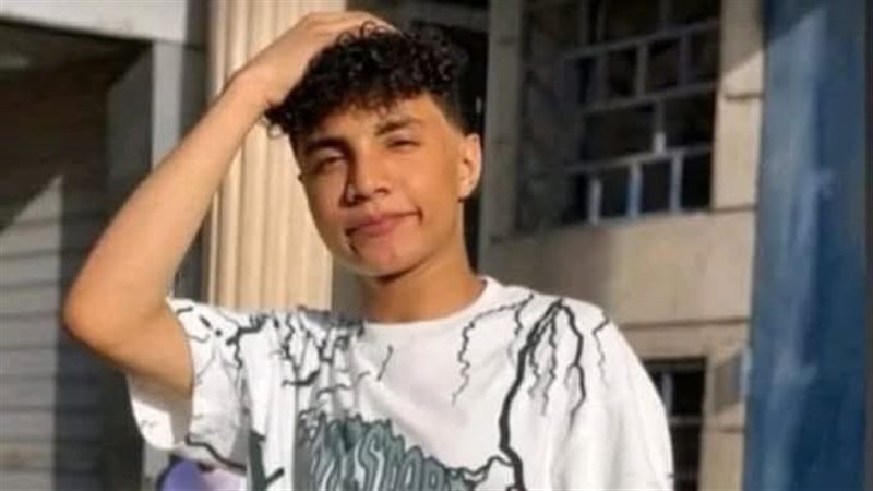 الشاب المنتحر في