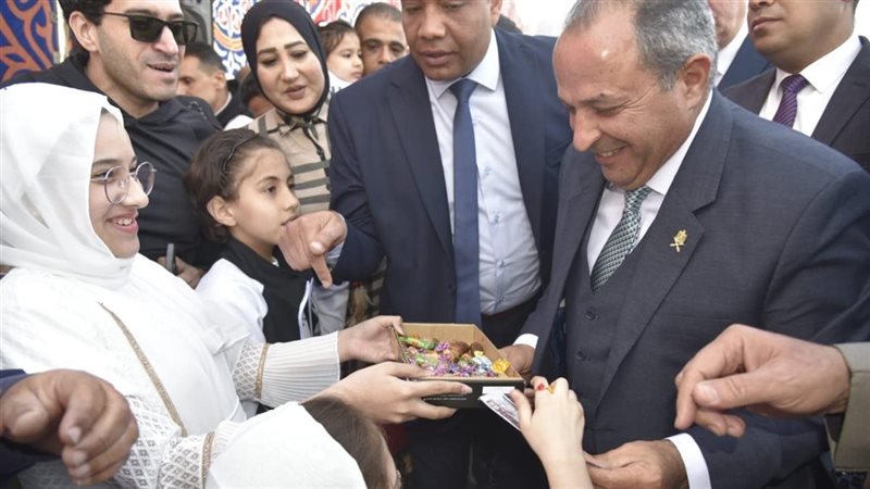 محافظ بورسعيد عقب