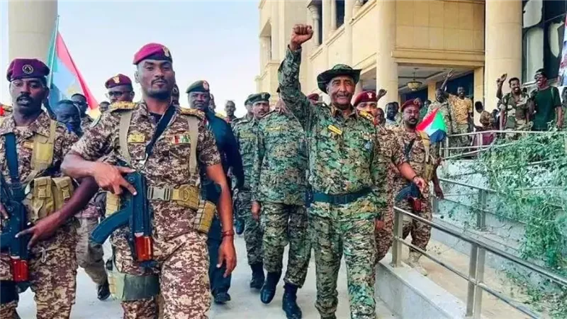 الفريق عبد الفتاح