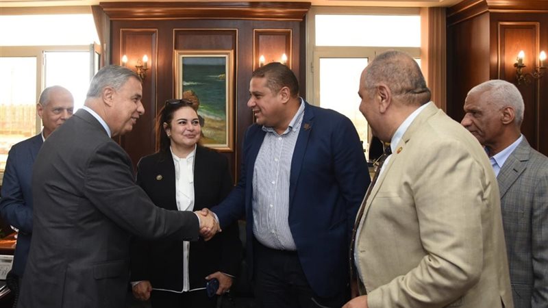 محافظ الإسكندرية