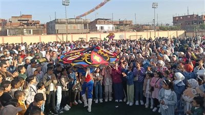 أجواء احتفالية بمبادرة العيد أحلى بمراكز الشباب خلال أول أيام عيد الفطر 