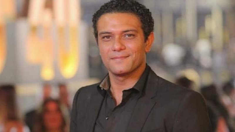 الفنان آسر ياسين