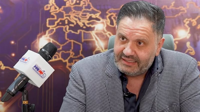 إدوارد في نيوز رووم