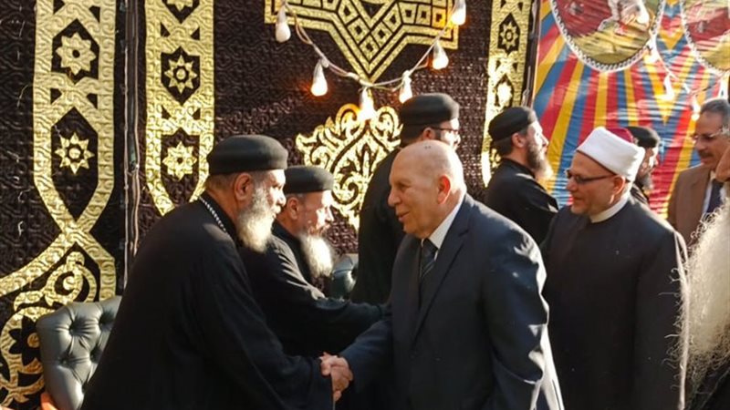 وزير التنمية المحلية