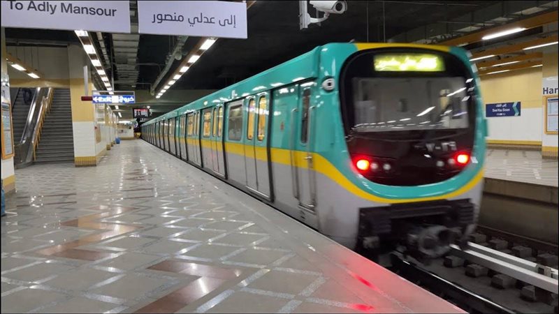 قطارات الخط الثالث